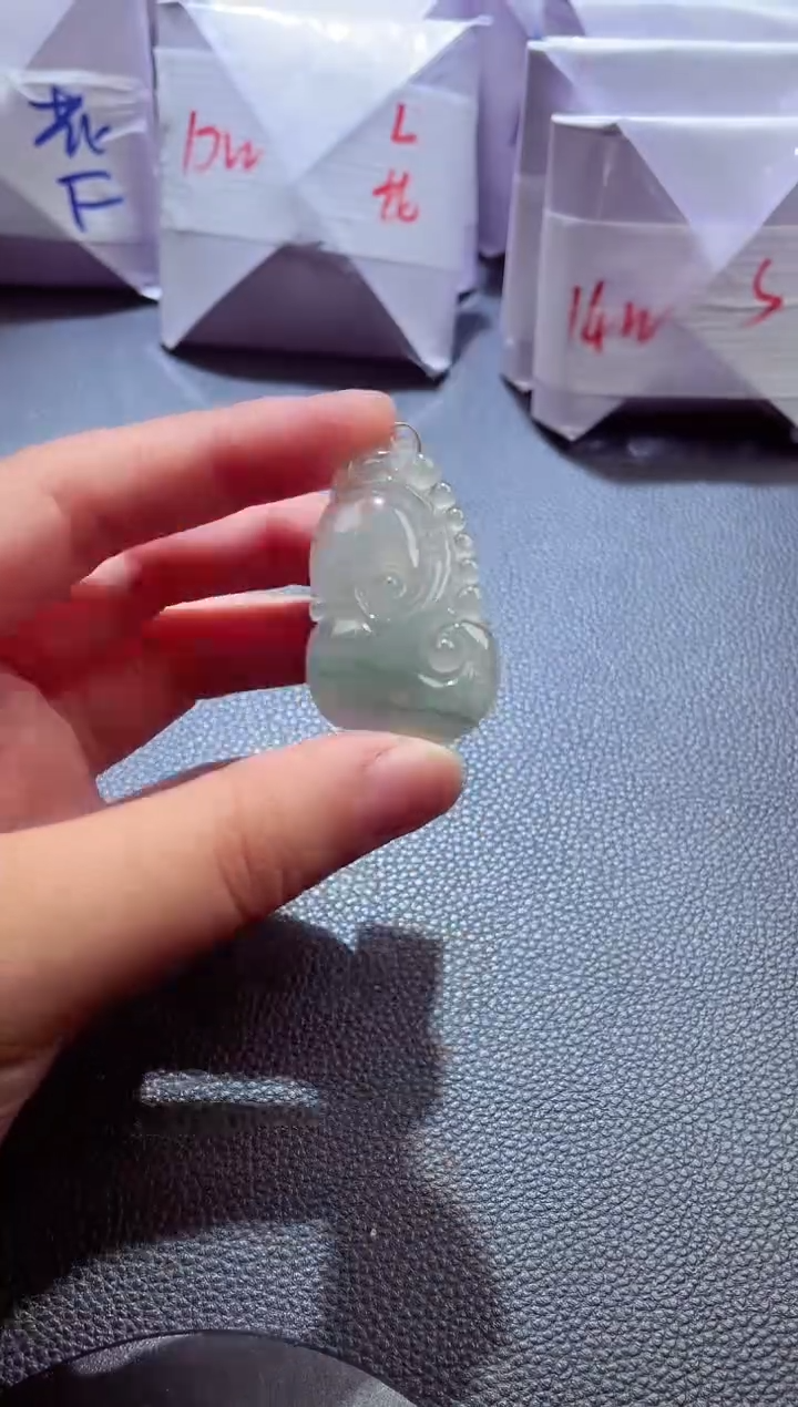 颈饰未镶嵌翡翠00008876