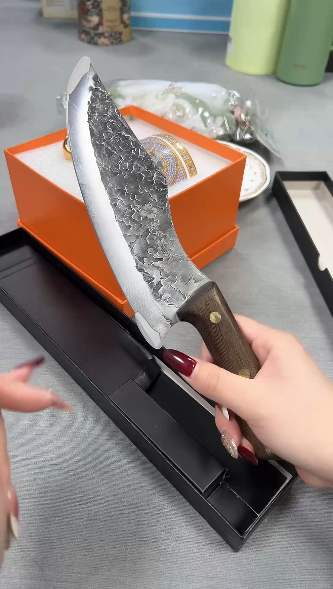 【闪购商品】瓷片新号开播不计成本欢迎点菜！
