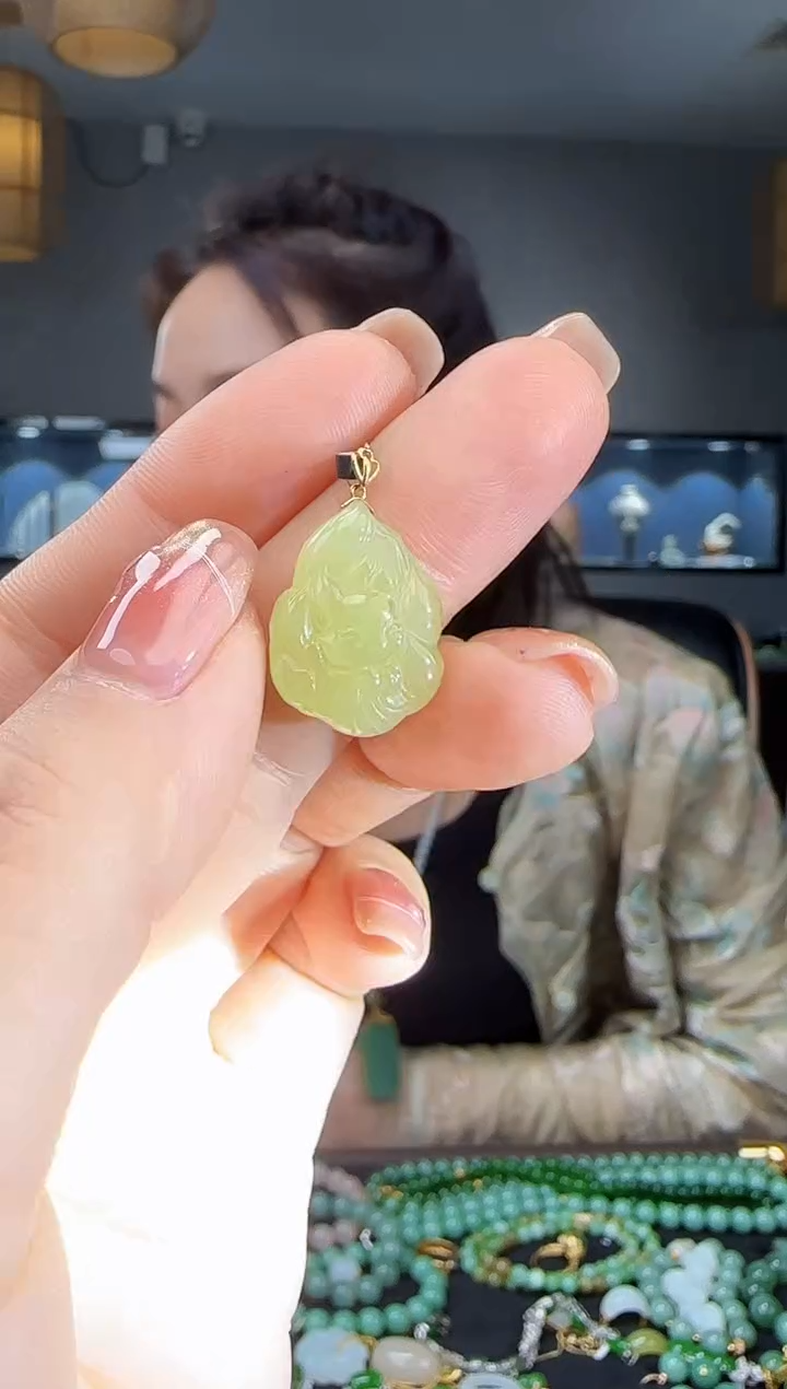 吊坠(不含链)18K金镶嵌和田玉1