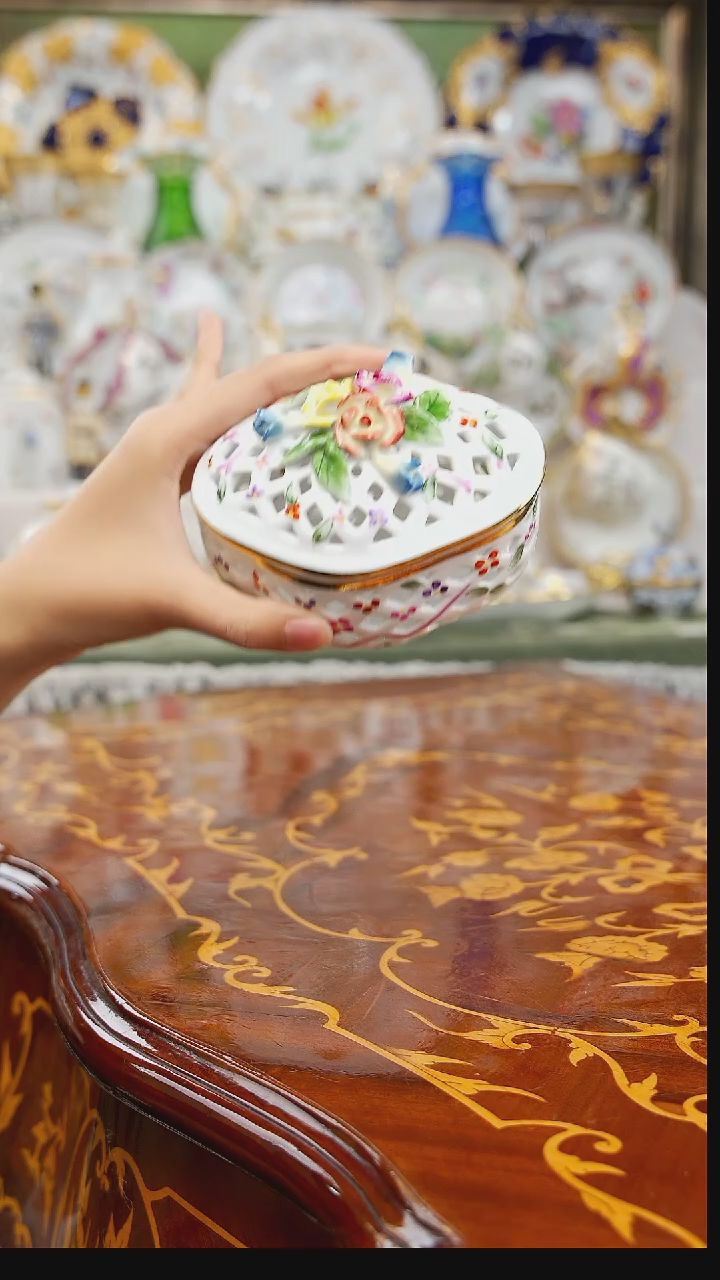 瓷米多家中古瓷器如图所示135