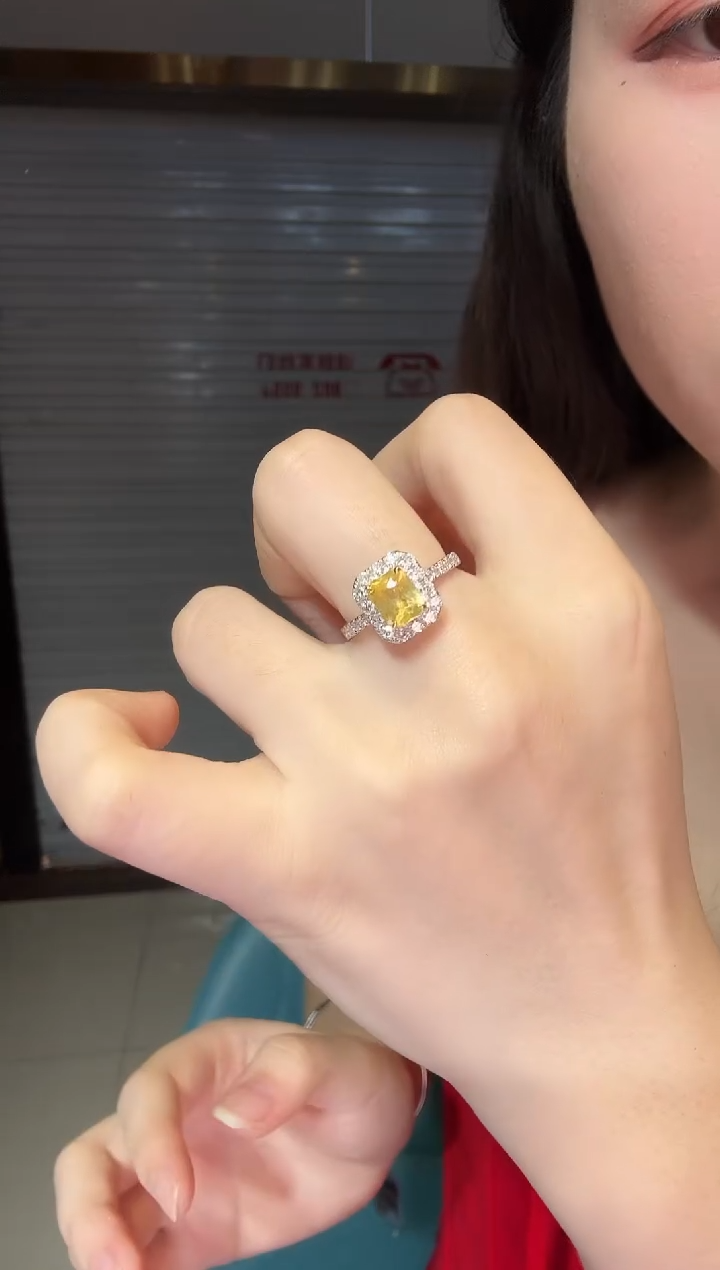 戒指蓝宝石铂Pt950镶嵌1.55ct
