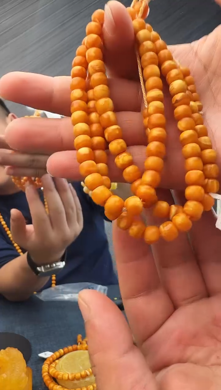 蜜蜡未镶嵌珠宝奇石假一罚十特级27，7多样性发其一