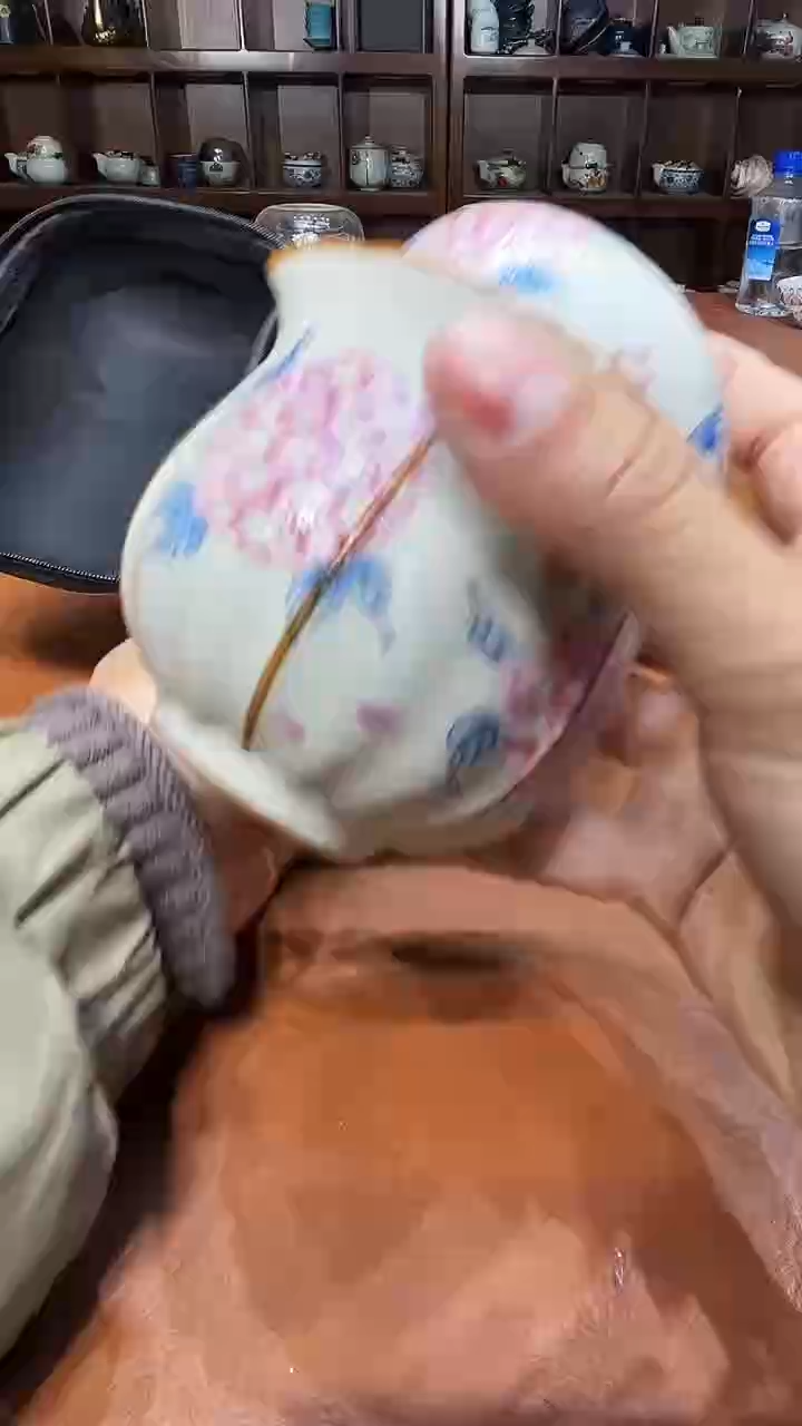 高雅艺术瓷简单清