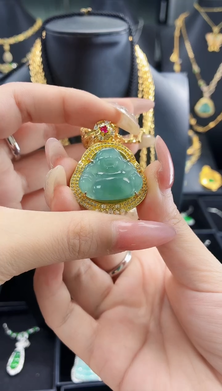 翡翠未镶嵌颈饰吊坠（不含链）