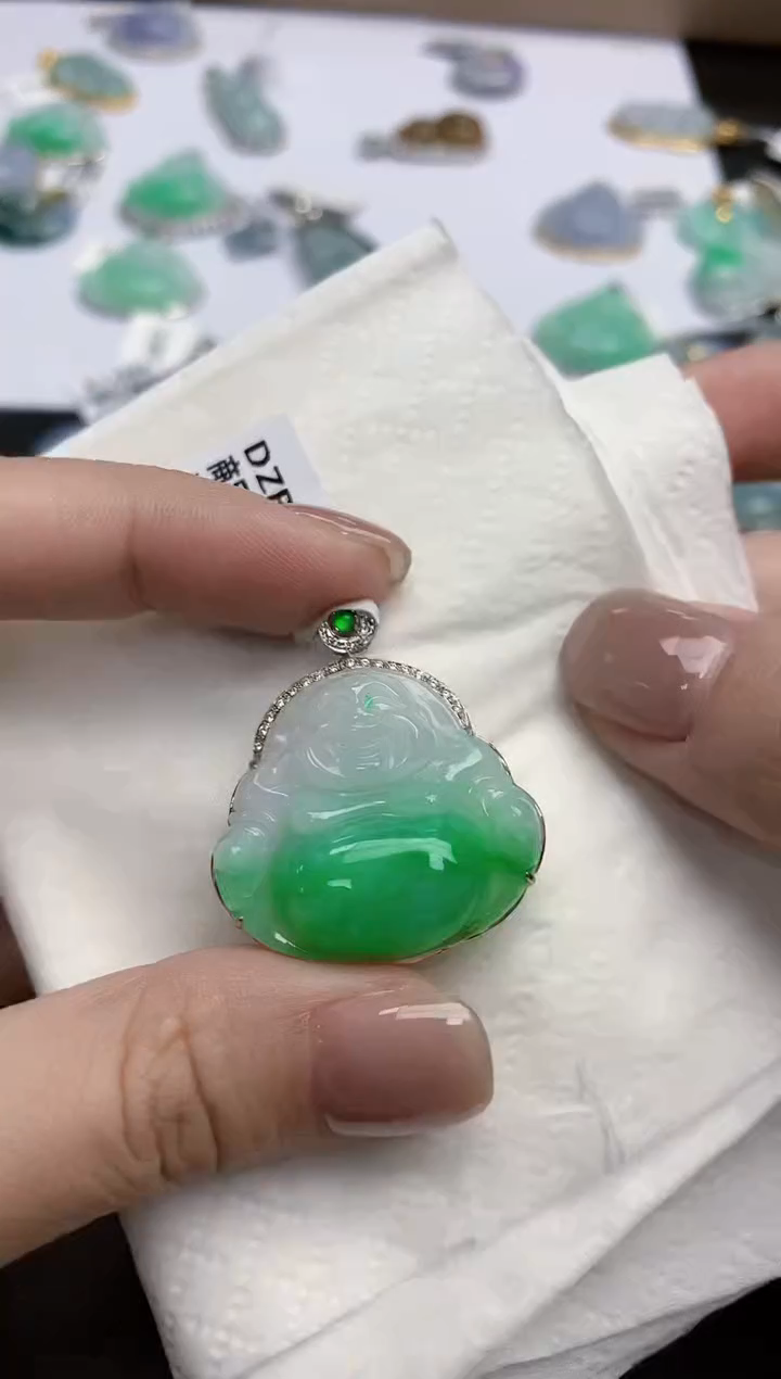 【闪购商品】翡翠颈饰18K金镶嵌天然缅甸翡翠A货