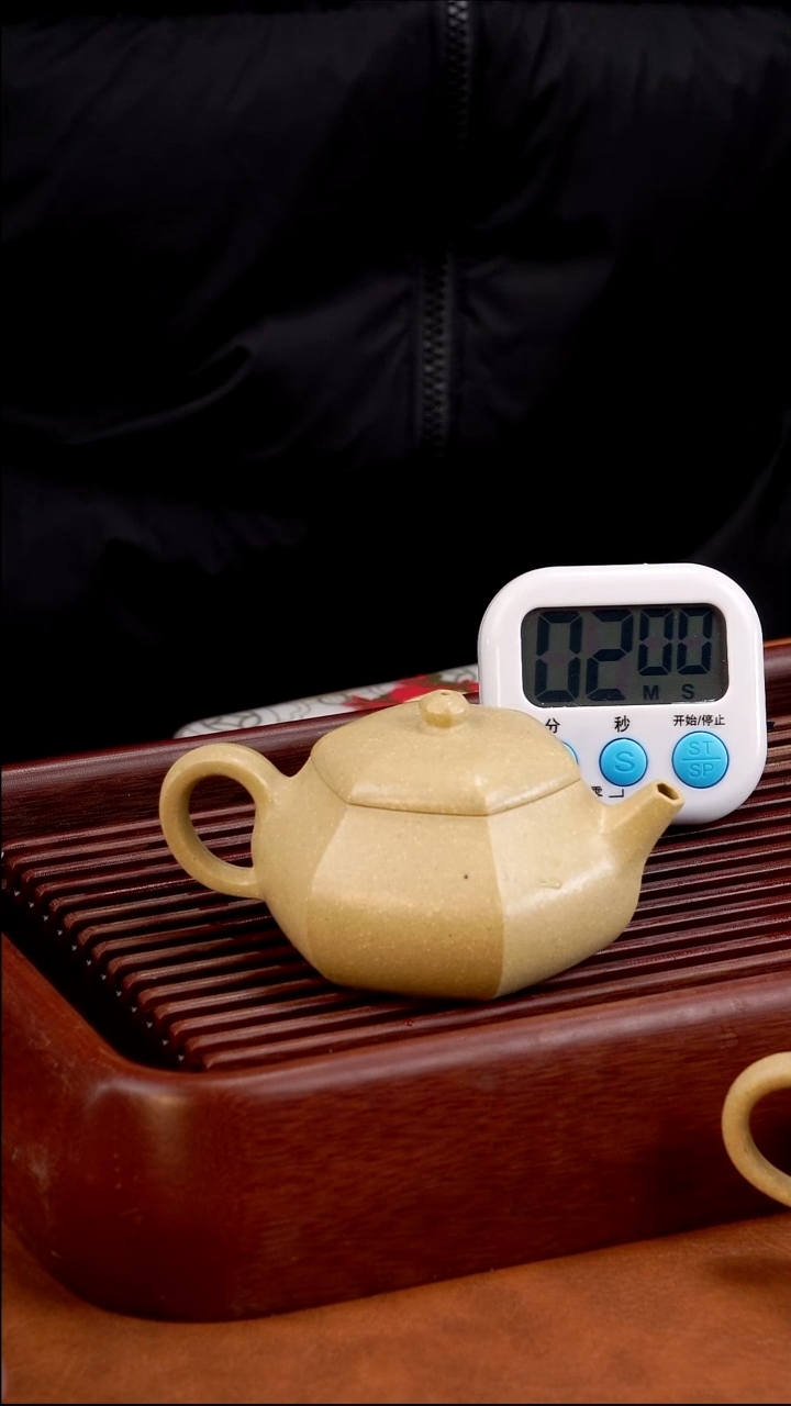 茶壶紫砂必****心hjhjh