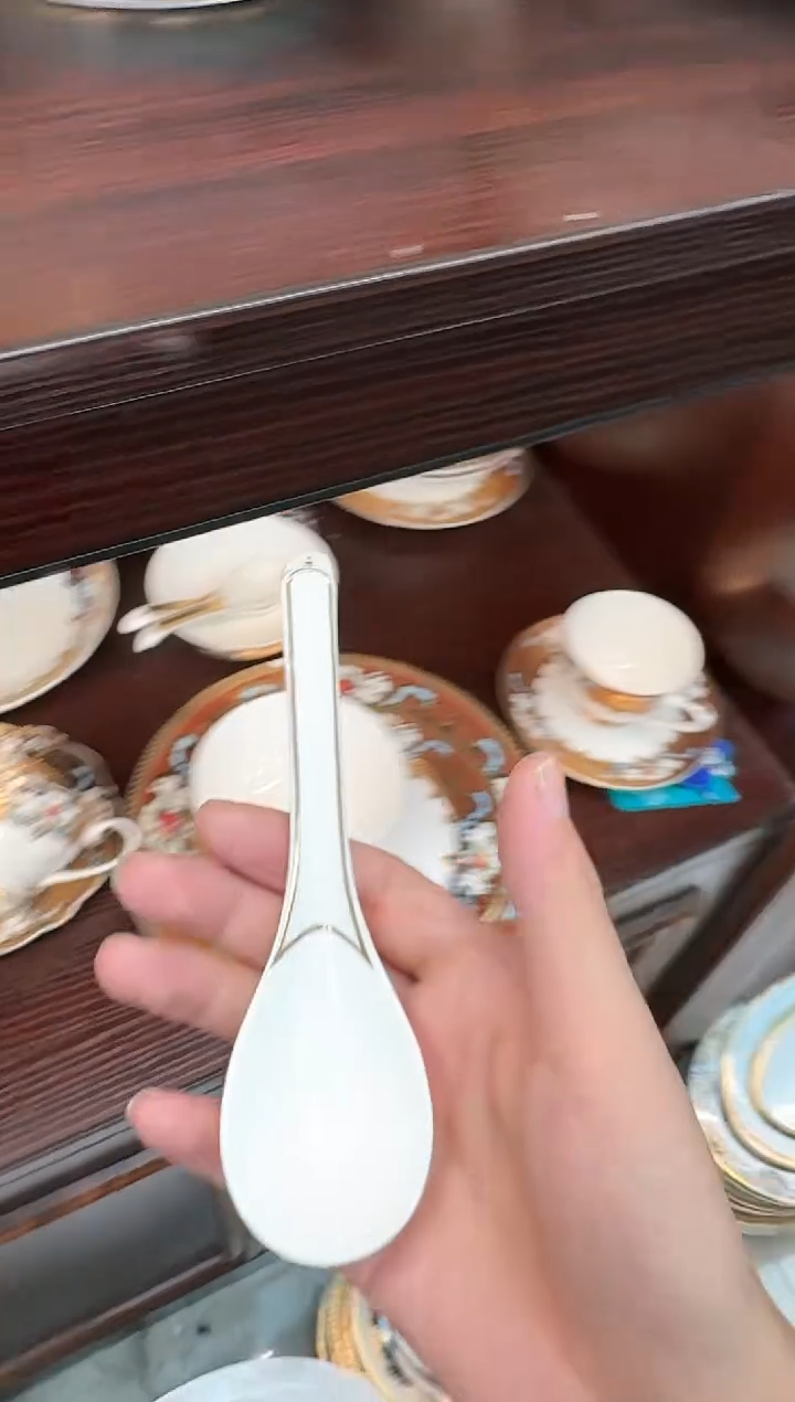 【闪购商品】瓷片小勺  福利价  福利价