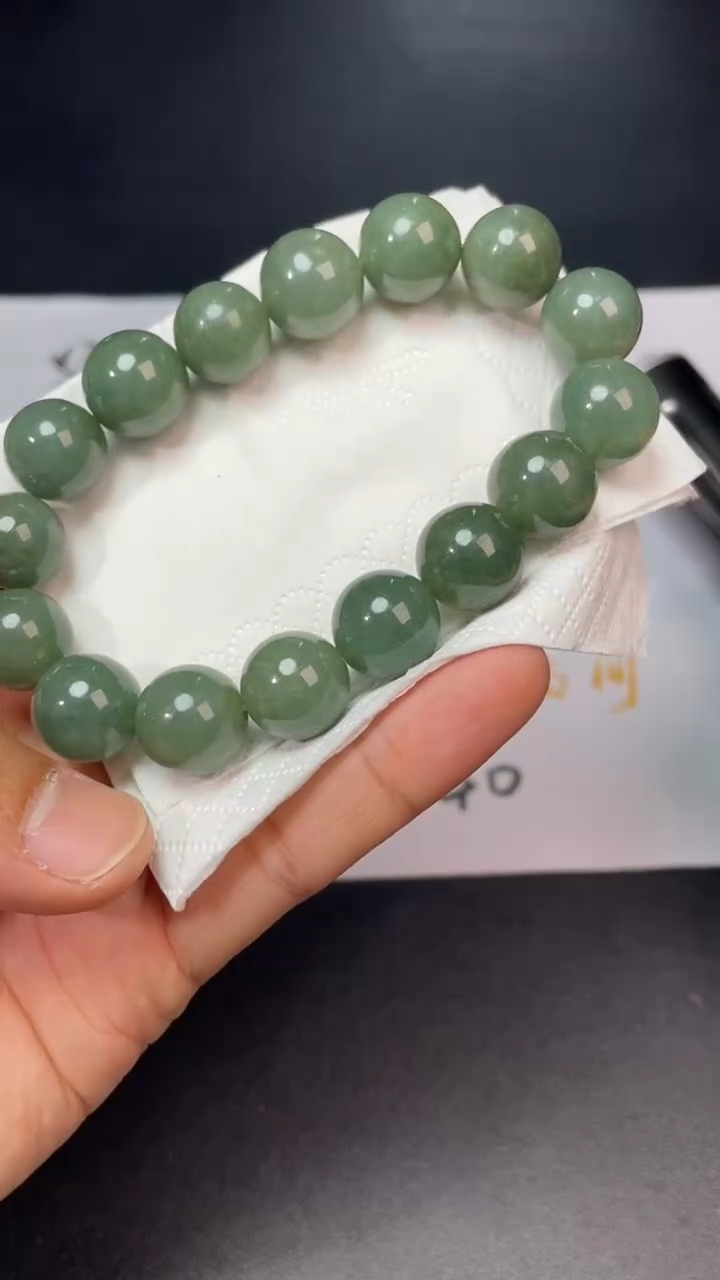 未镶嵌手链翡翠jz