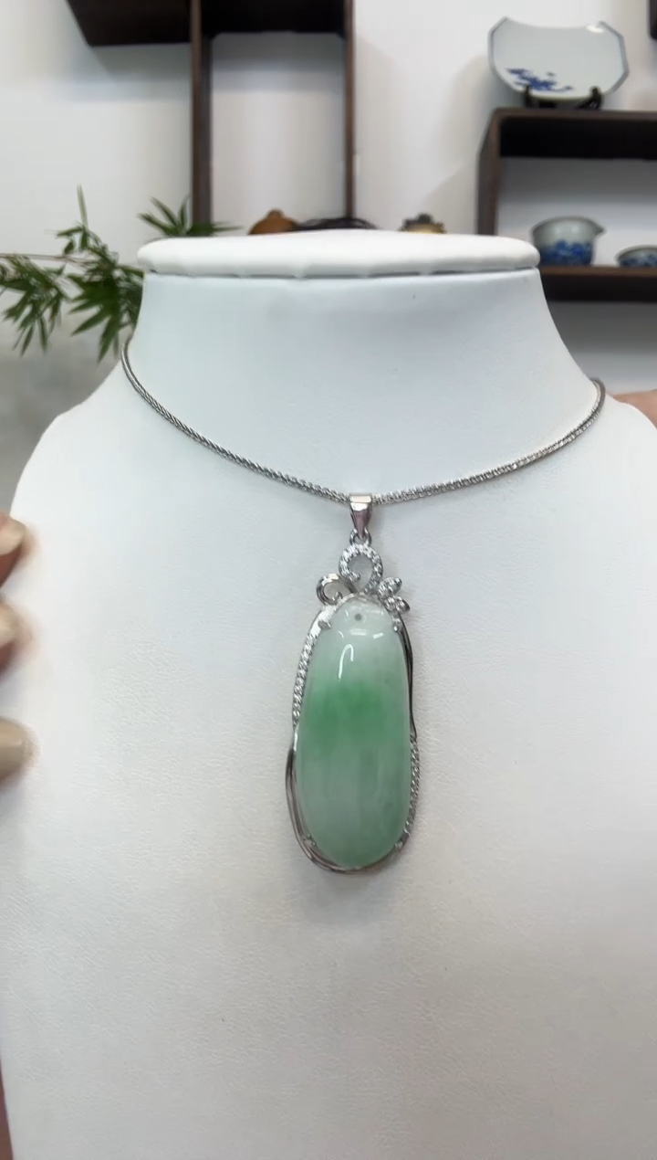 吊坠(赠链)银S925镶嵌翡翠福瓜