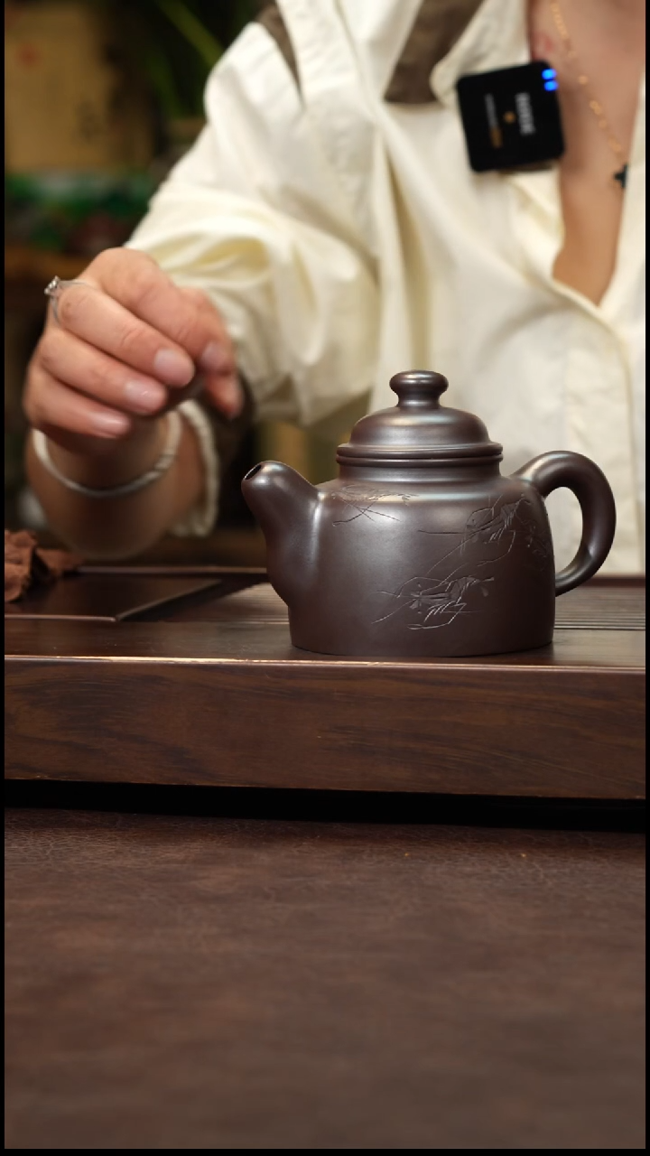 茶壶紫砂中槽清 还原烧道洪德钟220cc左右