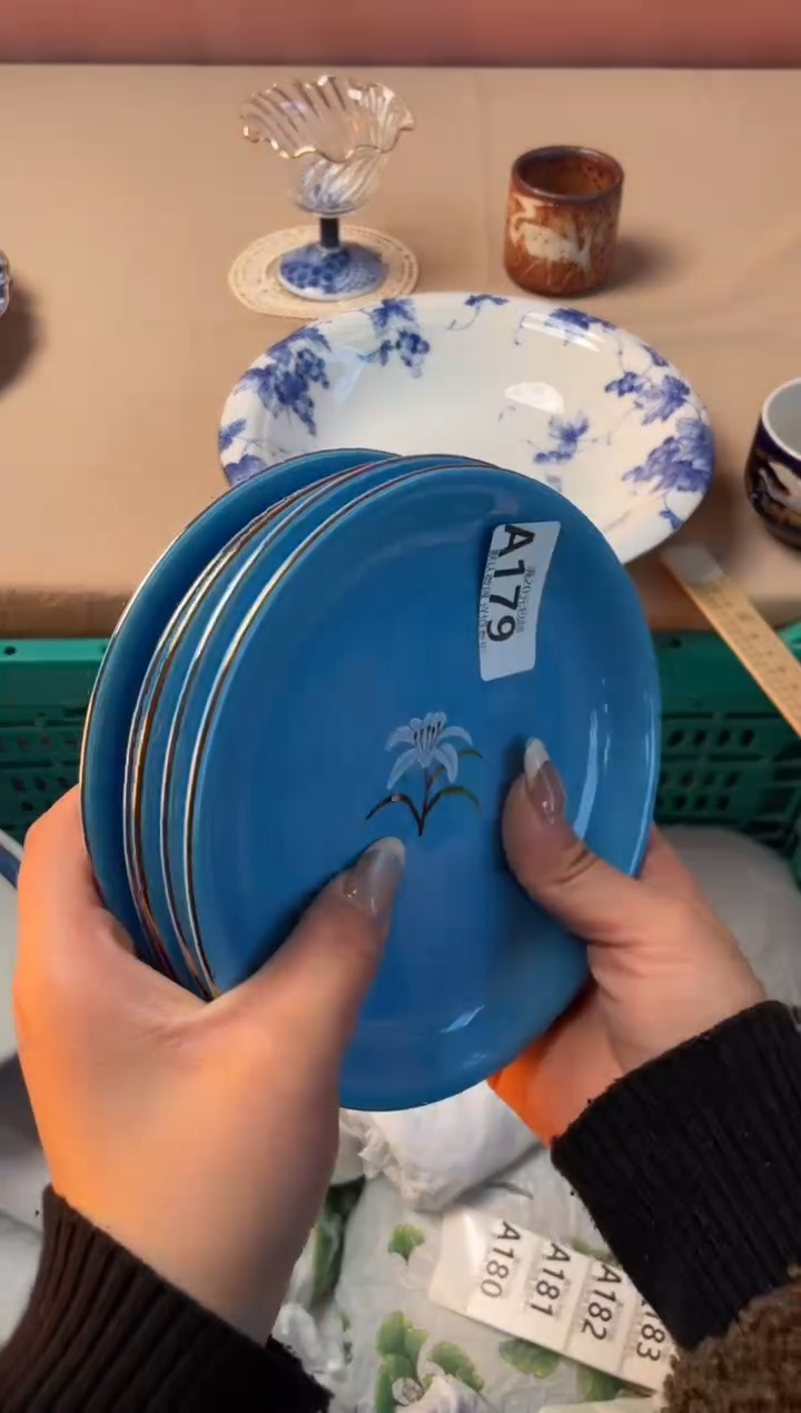 瓷片以*?瓷器瓷器A179