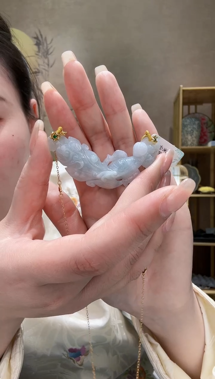 【闪购商品】翡翠颈饰未镶嵌吊坠