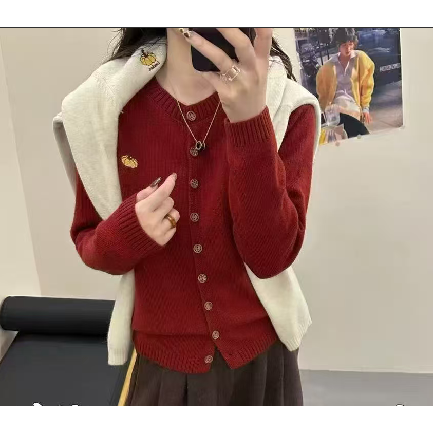 纪凡姬/4219-新款时尚休闲纯色百搭圆领南瓜刺绣针织毛衣开衫外套