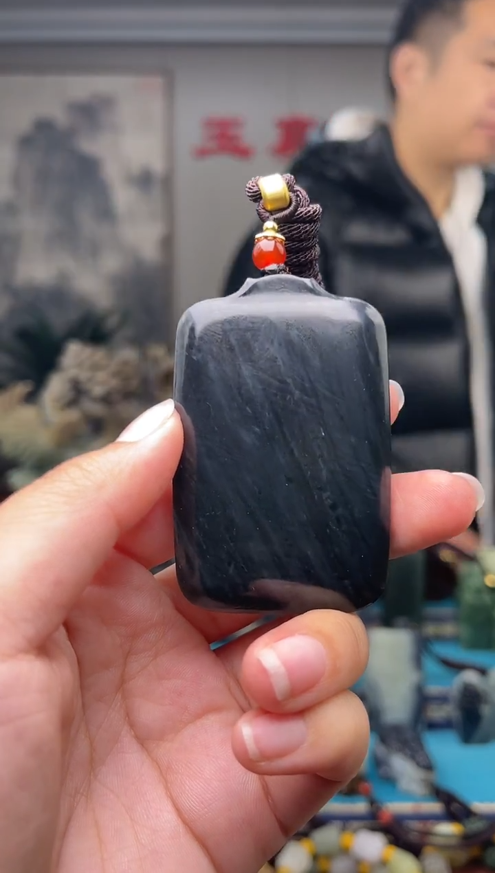 未镶嵌和田玉挂件1