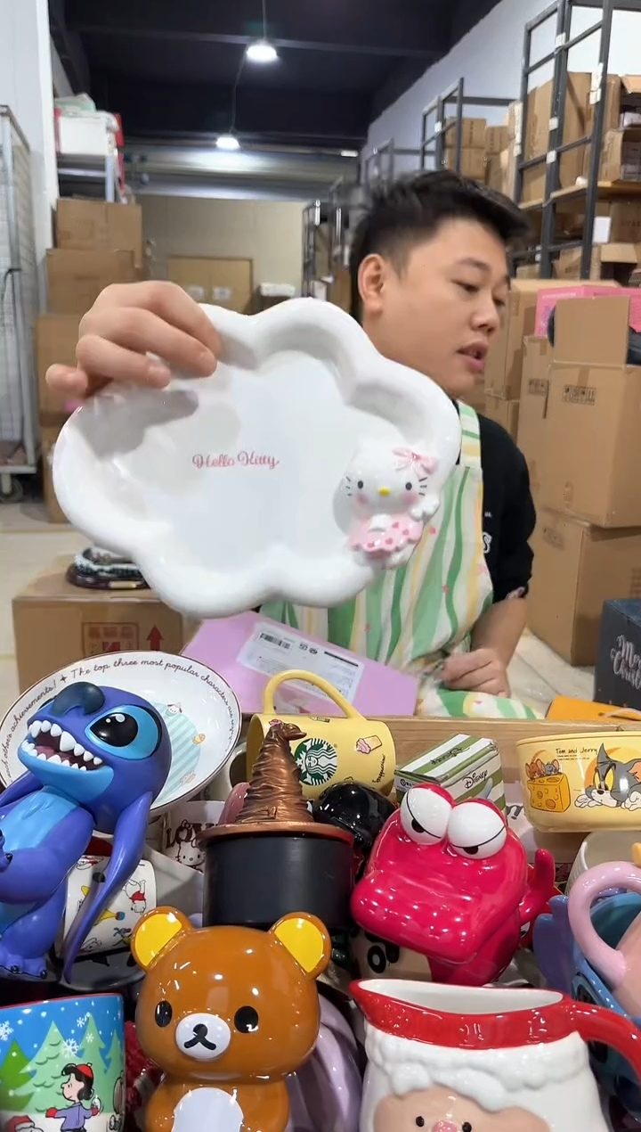 瓷片原盒kt猫云朵盘