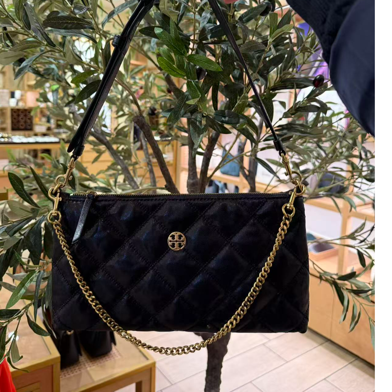 TORY BURCH/汤丽柏琦wllia黑色链条包 28-16