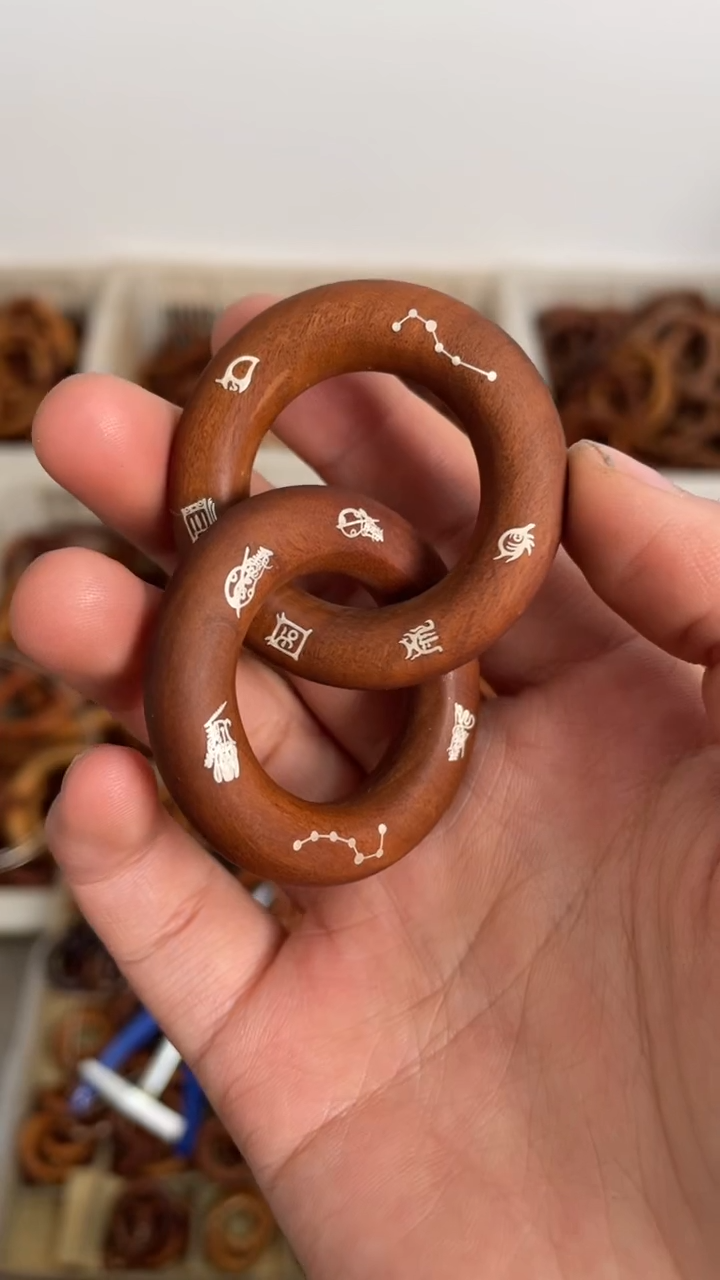 【闪购商品】木枣木镶银五雷五岳小乾坤圈
