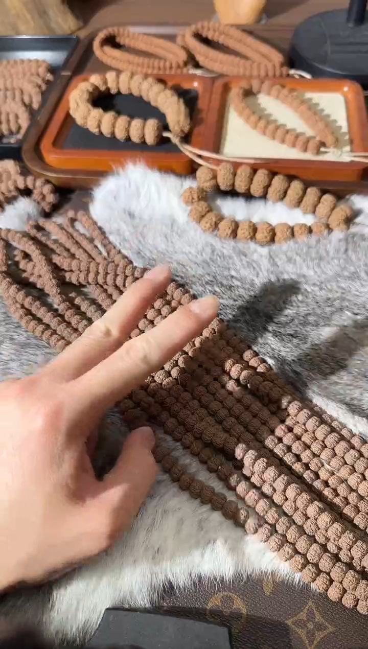 吊坠金刚菩提9mm平细108长串