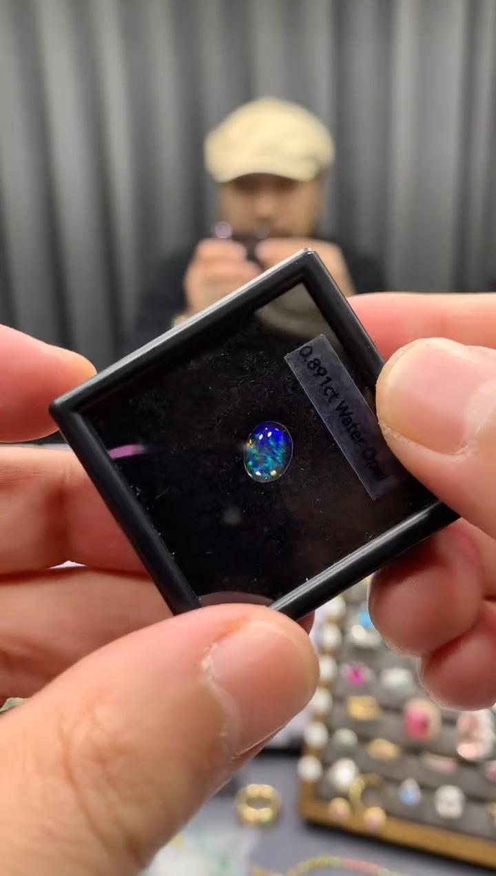 【闪购商品】欧泊裸石未镶嵌0.89ct 60