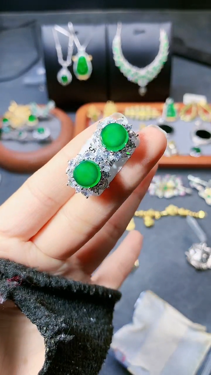 【闪购商品】翡翠耳饰银S925镶嵌耳饰