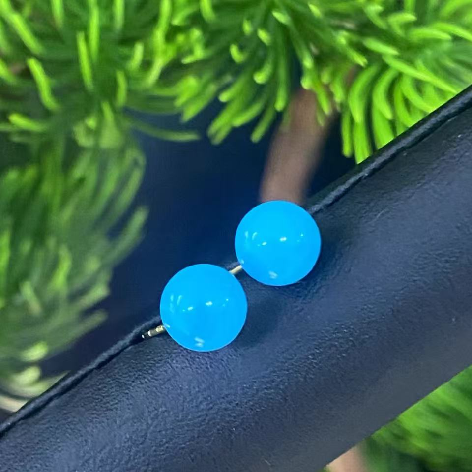 【思嘉专属】港会穿搭系列 · 圆珠绿松耳钉 | 多样性发一 AJ0366