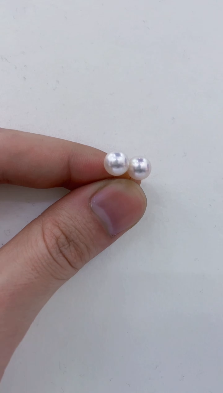 18K金镶嵌耳饰海水珍珠  