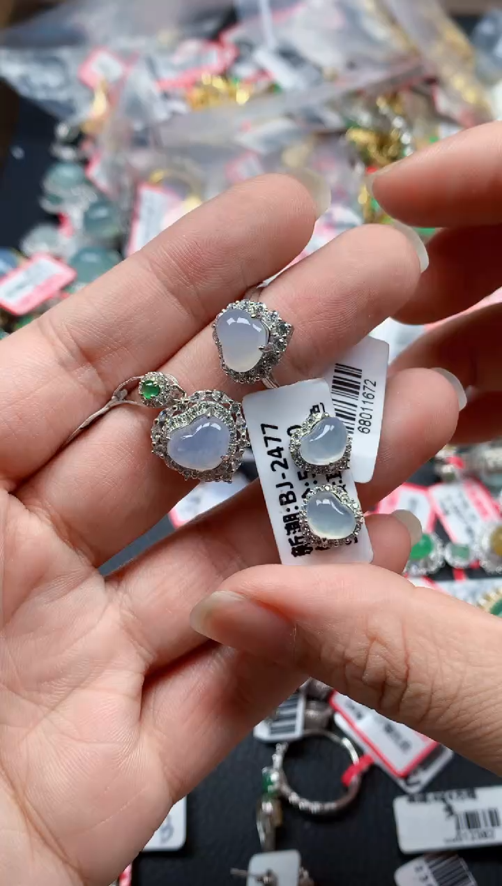 银S925镶嵌戒指翡翠天然A货缅甸翡翠