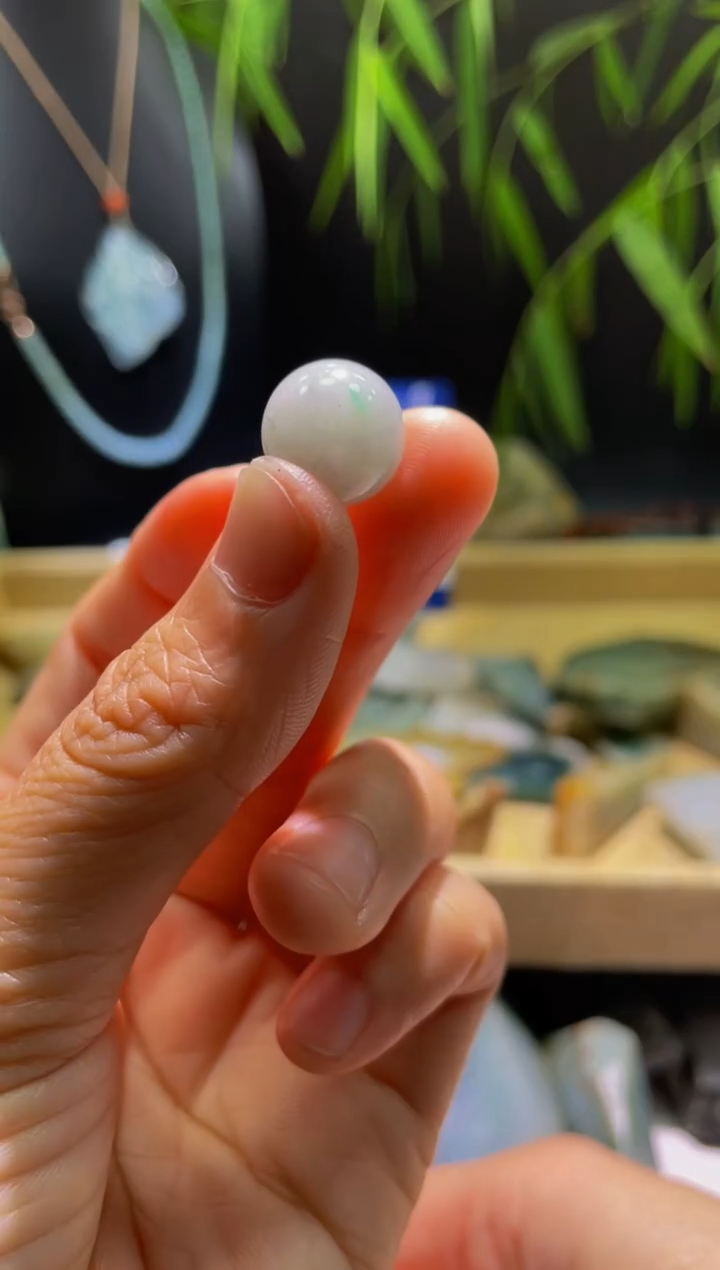 【闪购商品】定制翡翠未镶嵌珠子