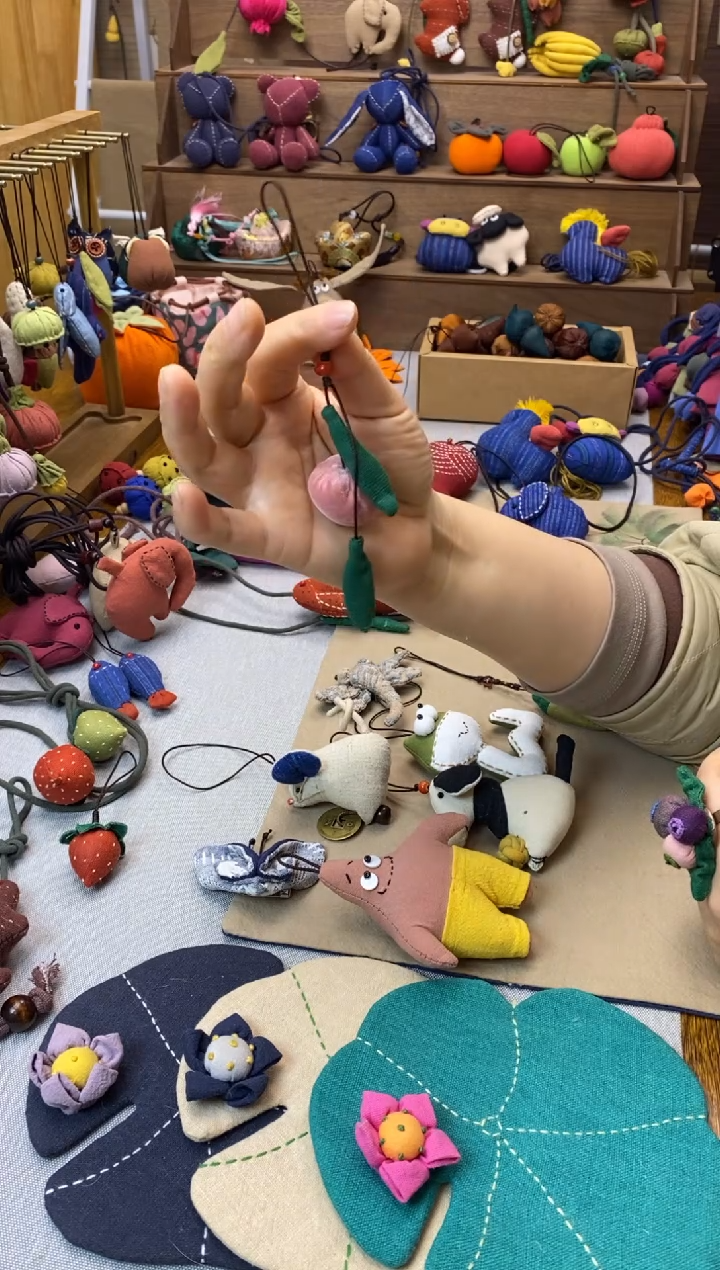 桃子手机挂（粉色）