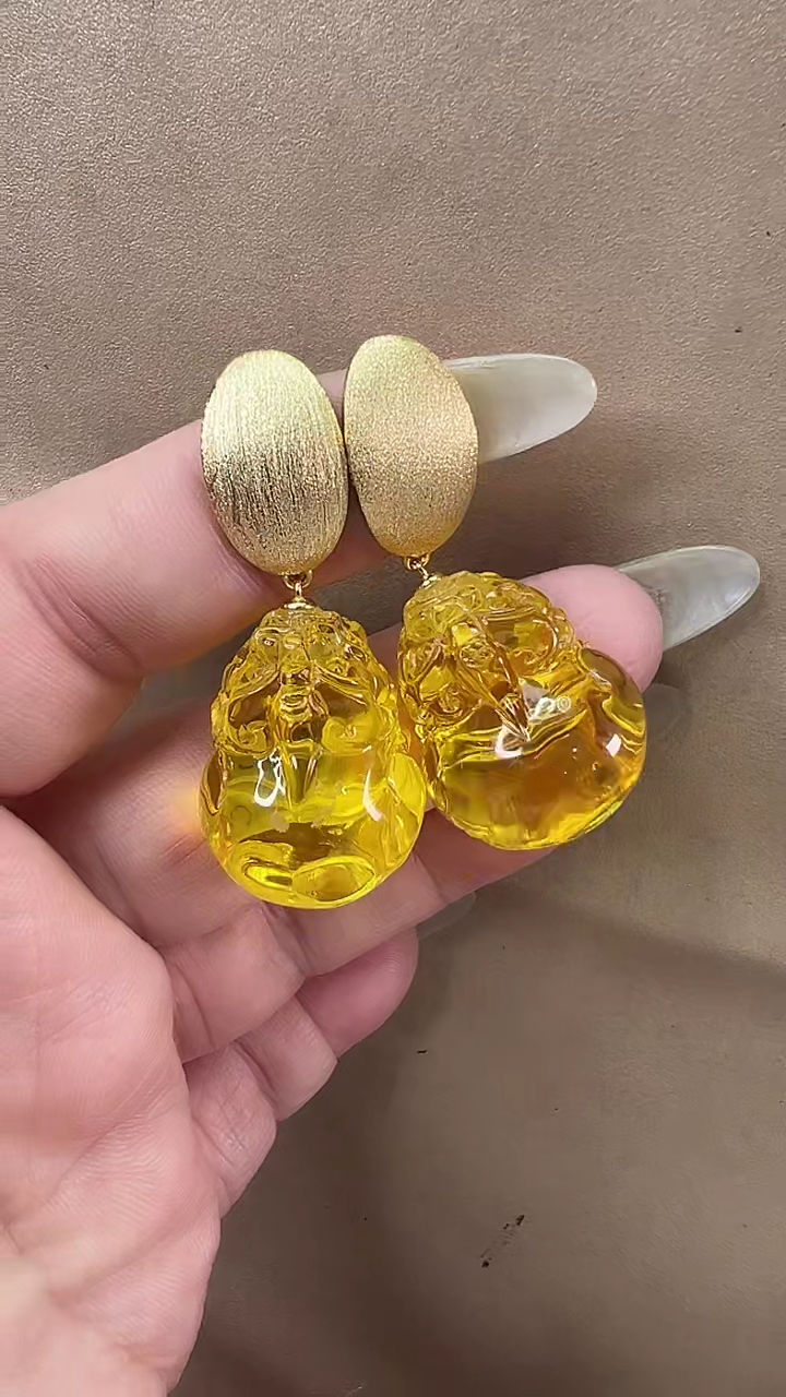 琥珀颈饰未镶嵌耳环