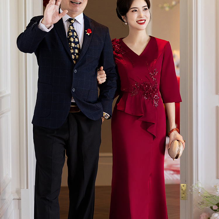 锋悦屿《长风》高端气质喜婆婆婚宴装年轻款妈妈礼服2024新款喜服