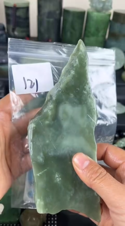 【闪购商品】和田玉珠宝半成品未镶嵌边角