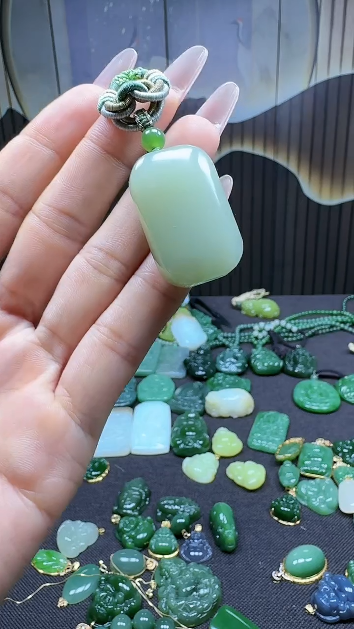 和田玉未镶嵌挂件1