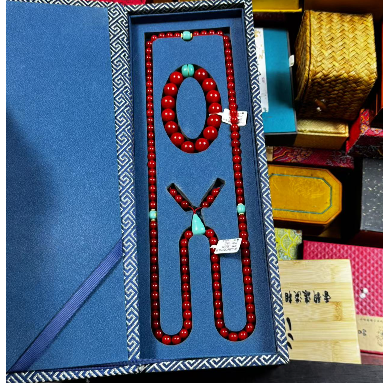 【闪购商品】-玛瑙带盒子一套