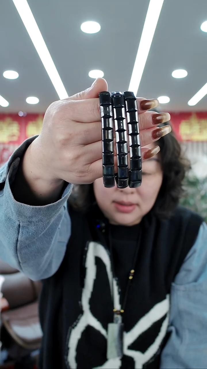 多样式发货随机发一