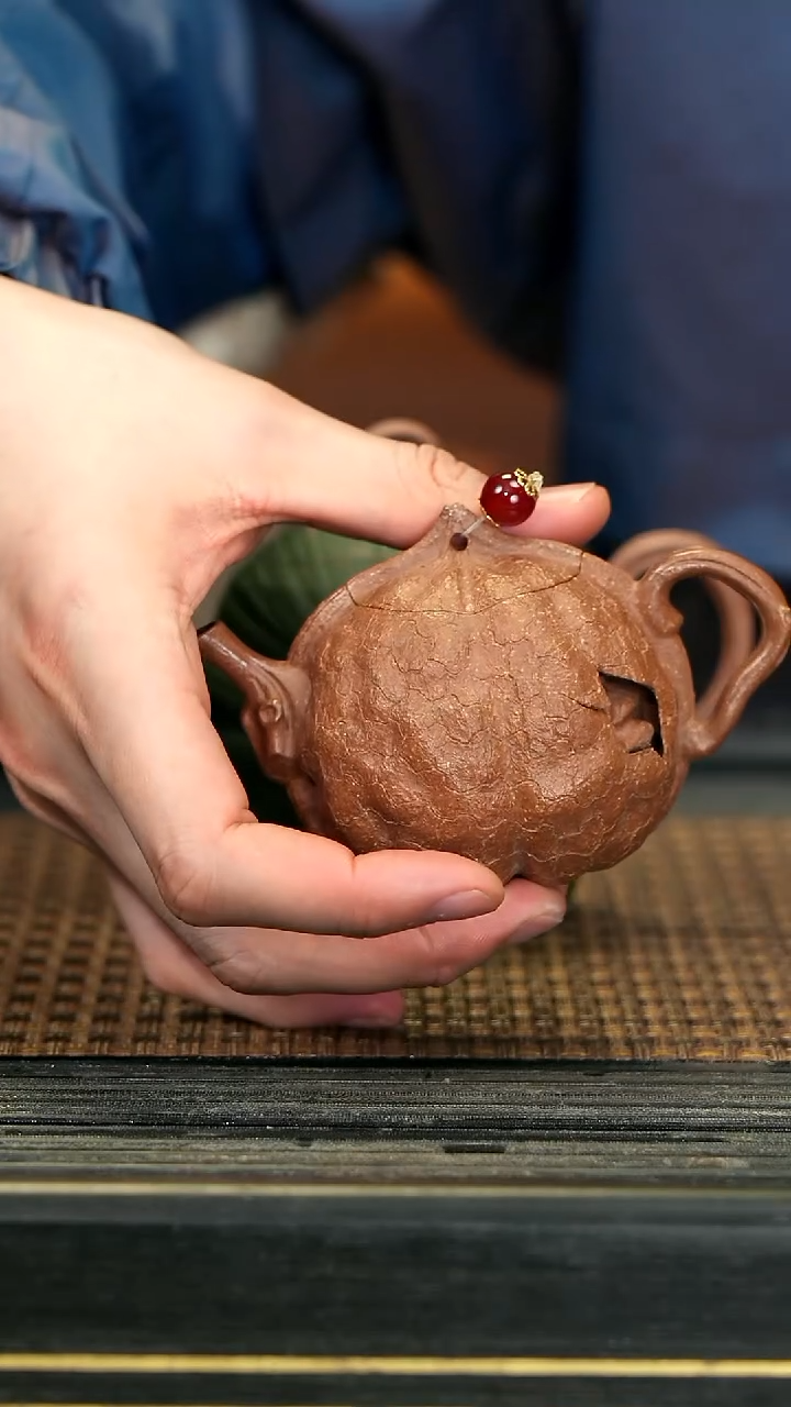 【闪购商品】紫砂茶壶WXT14核桃壶 段泥