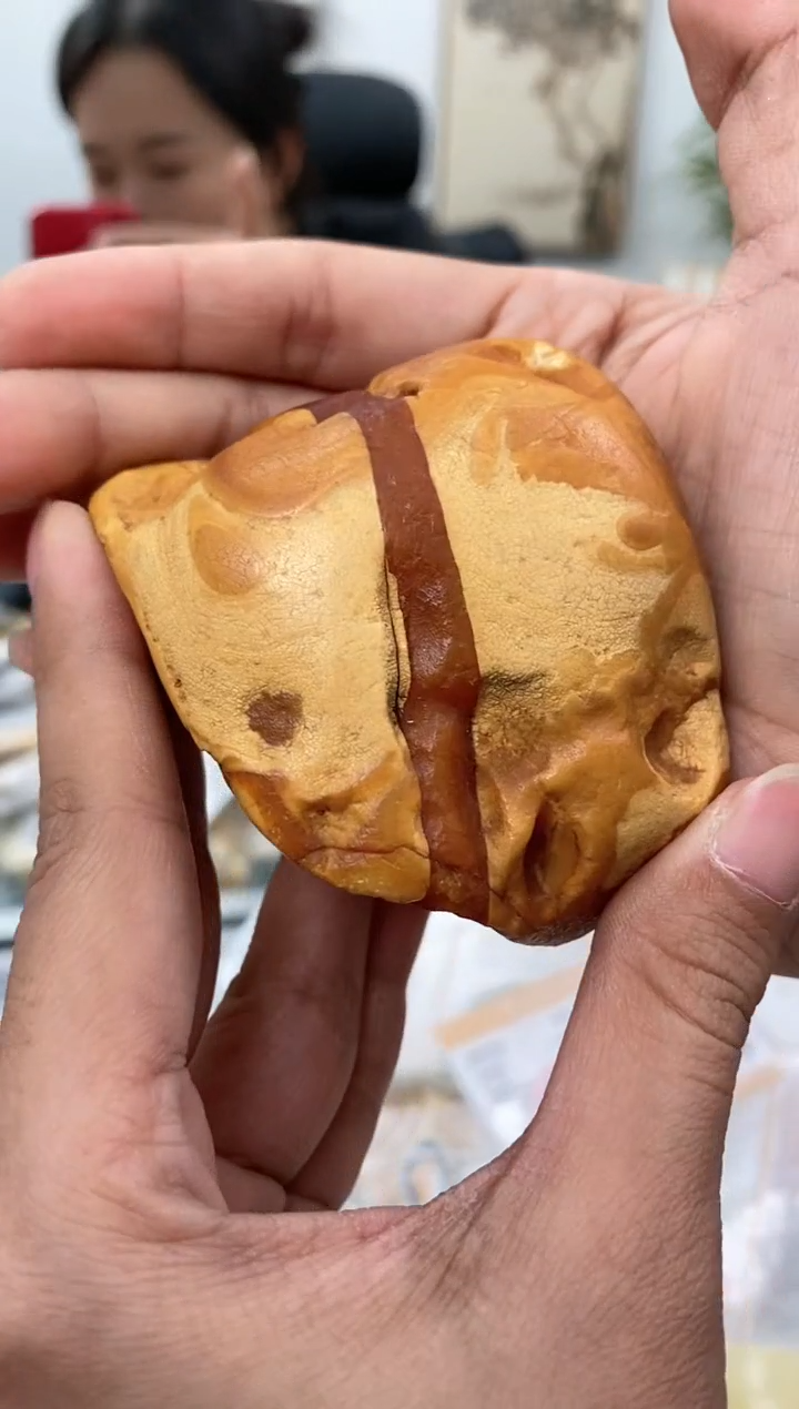 【闪购商品】蜜蜡裸石未镶嵌天然琥珀蜜蜡原石