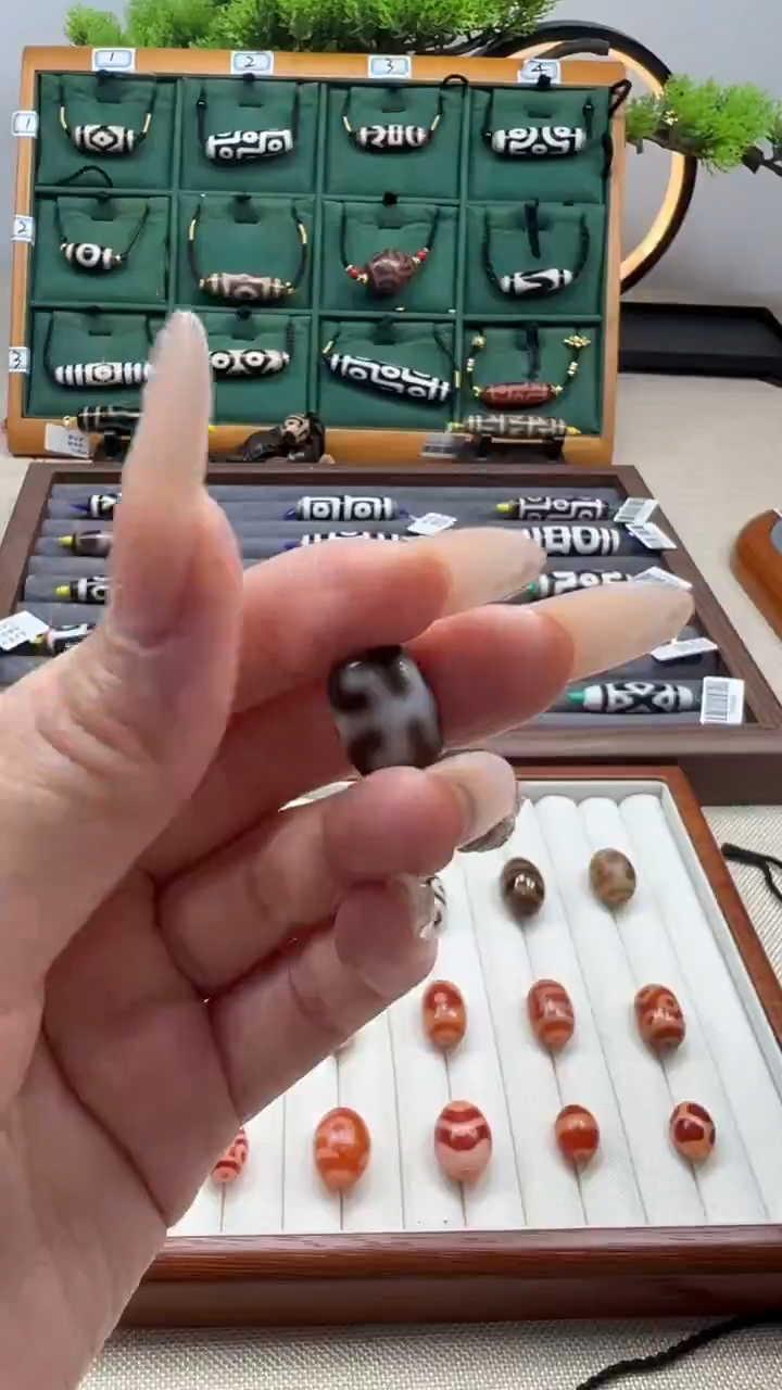 玛瑙/玉髓（覆膜）颈饰未镶嵌9（微瑕随机发货）