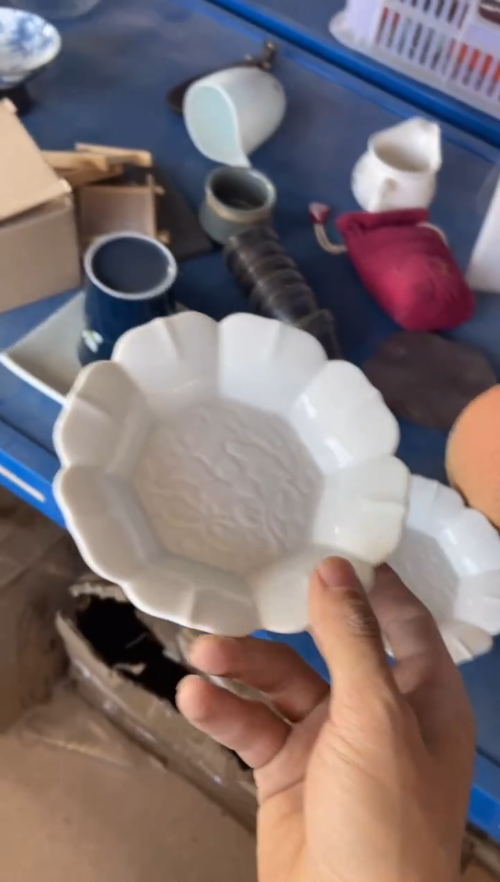 杯子瓷无运费险有瑕疵的摄影的产品有使用过的痕迹有点脏介意勿拍