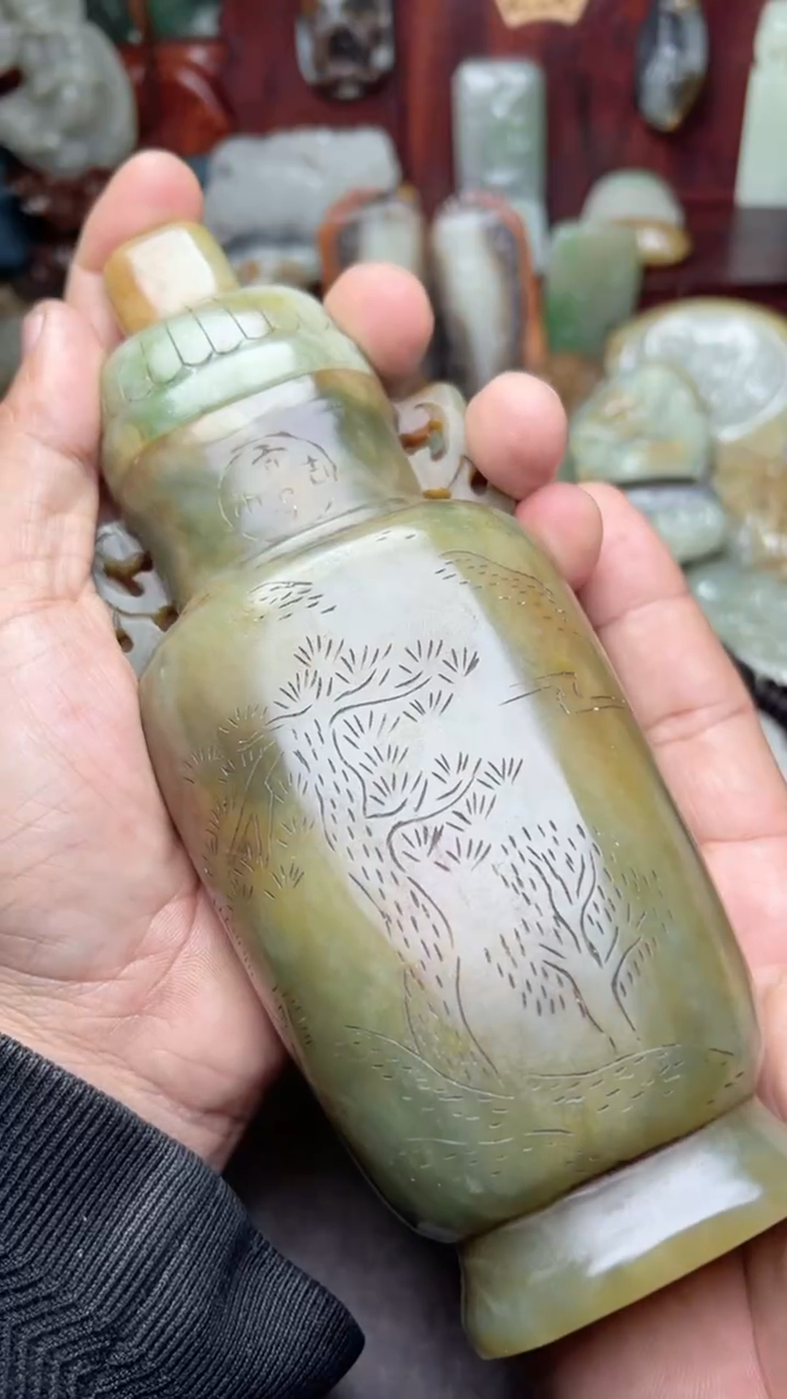 和田玉未镶嵌摆件-