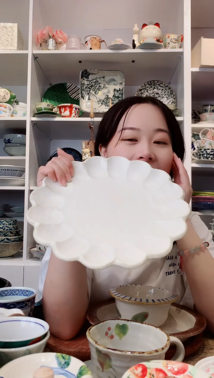 陶瓷小兵窑花朵大盘