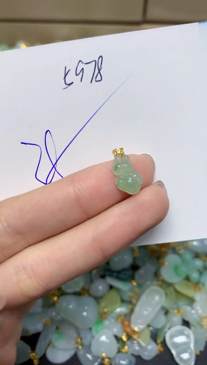 【闪购商品】翡翠颈饰18K金镶嵌天然翡翠A货