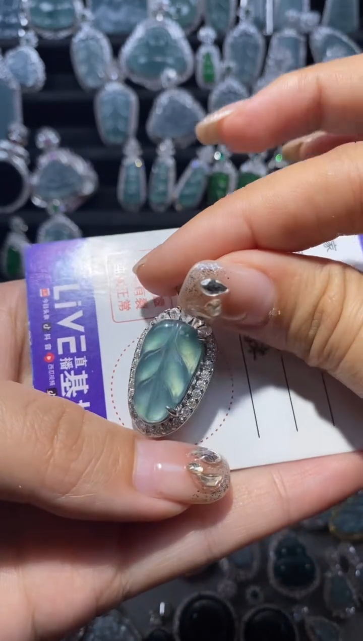 【闪购商品】翡翠项链未镶嵌翡翠