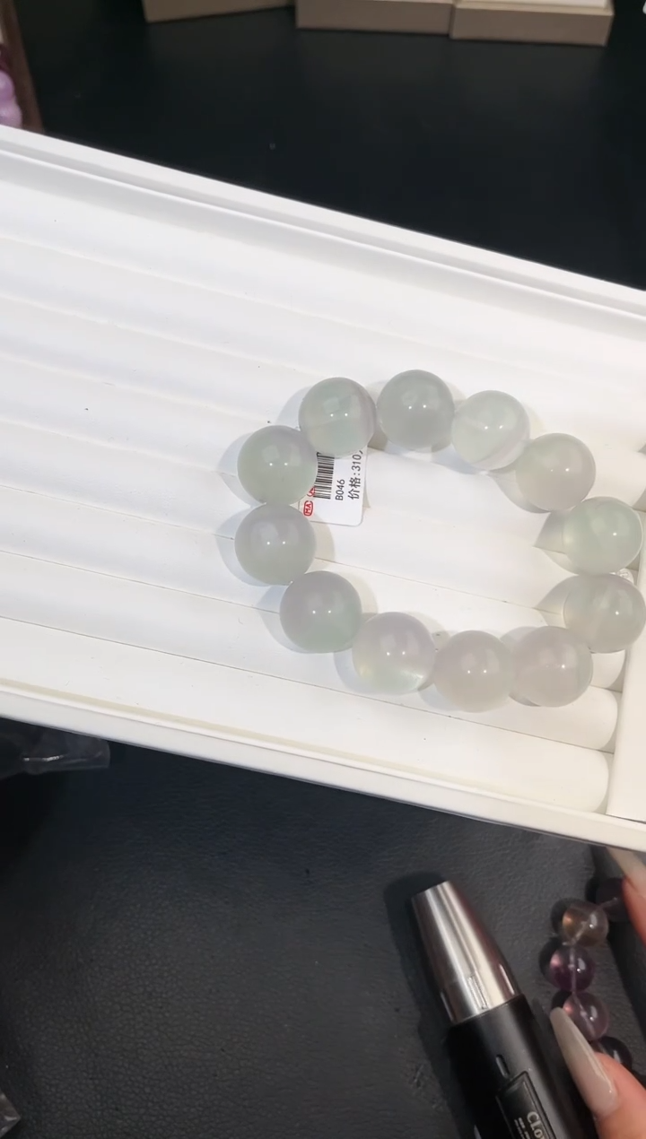 【闪购商品】手链未镶嵌萤石多样性发一Q77奶绿19mm