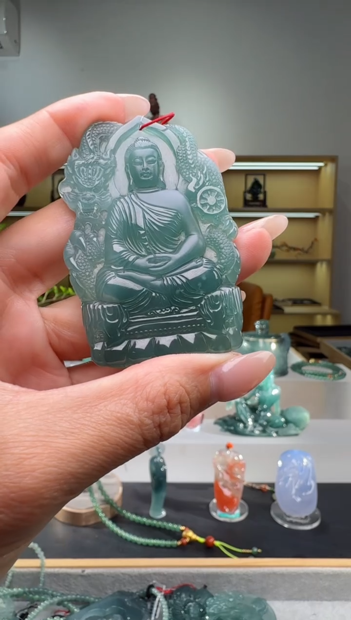 吊坠(赠链)未镶嵌翡翠大日