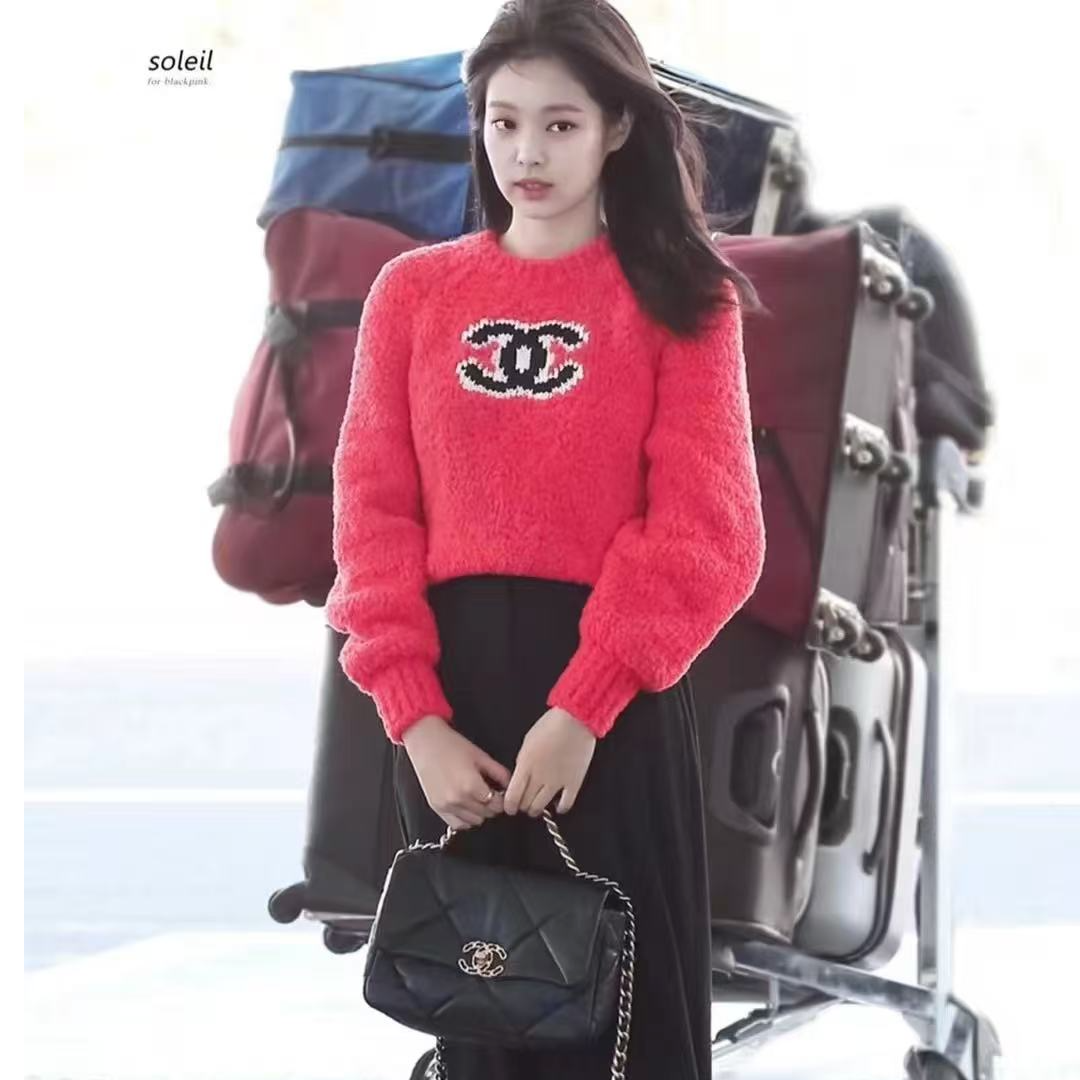 99新 Chanel/香奈儿 粉色泰迪毛衣40码 jennie同款