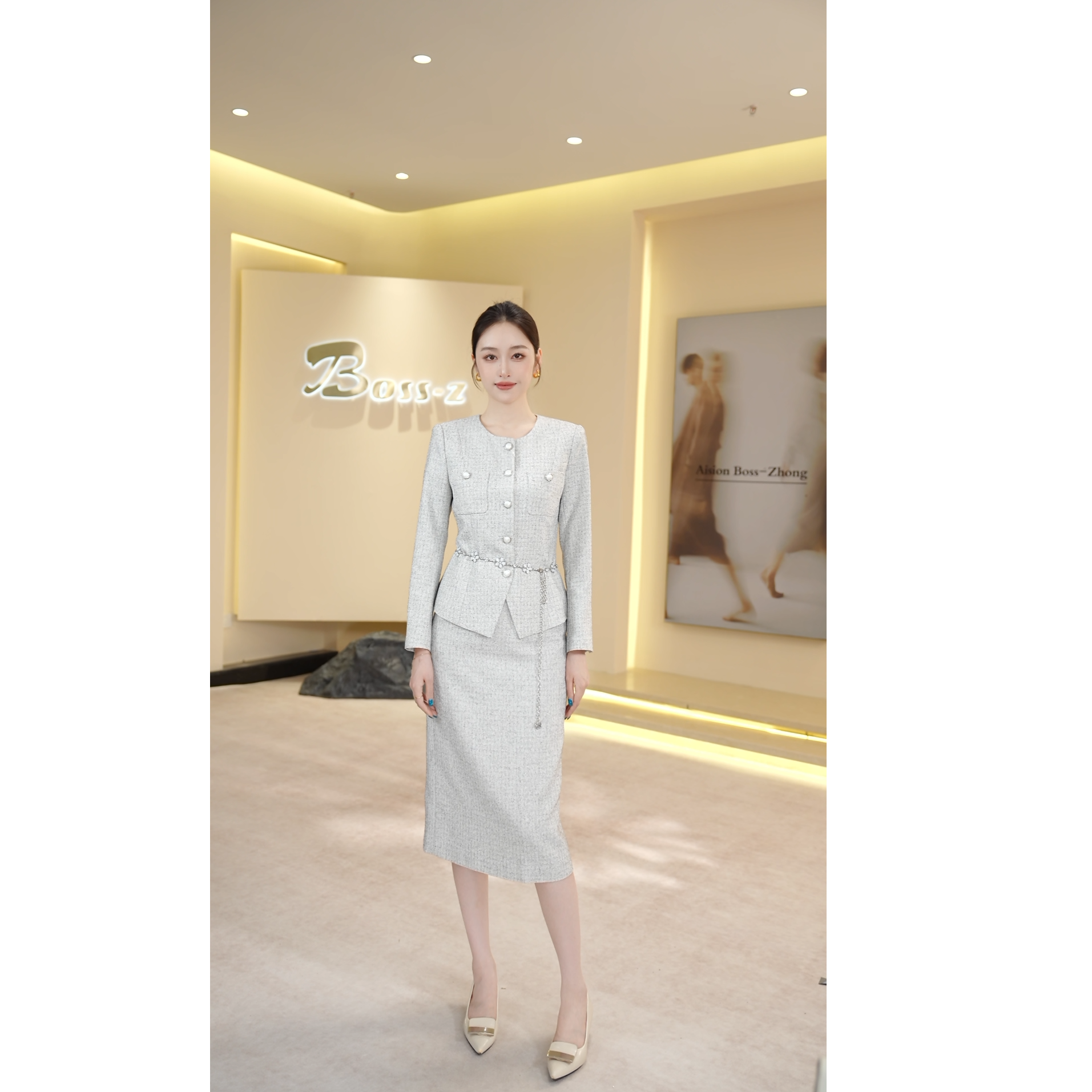 钟老板高级感灰色西装套装女秋季新款小香风西服半身裙两件套通勤