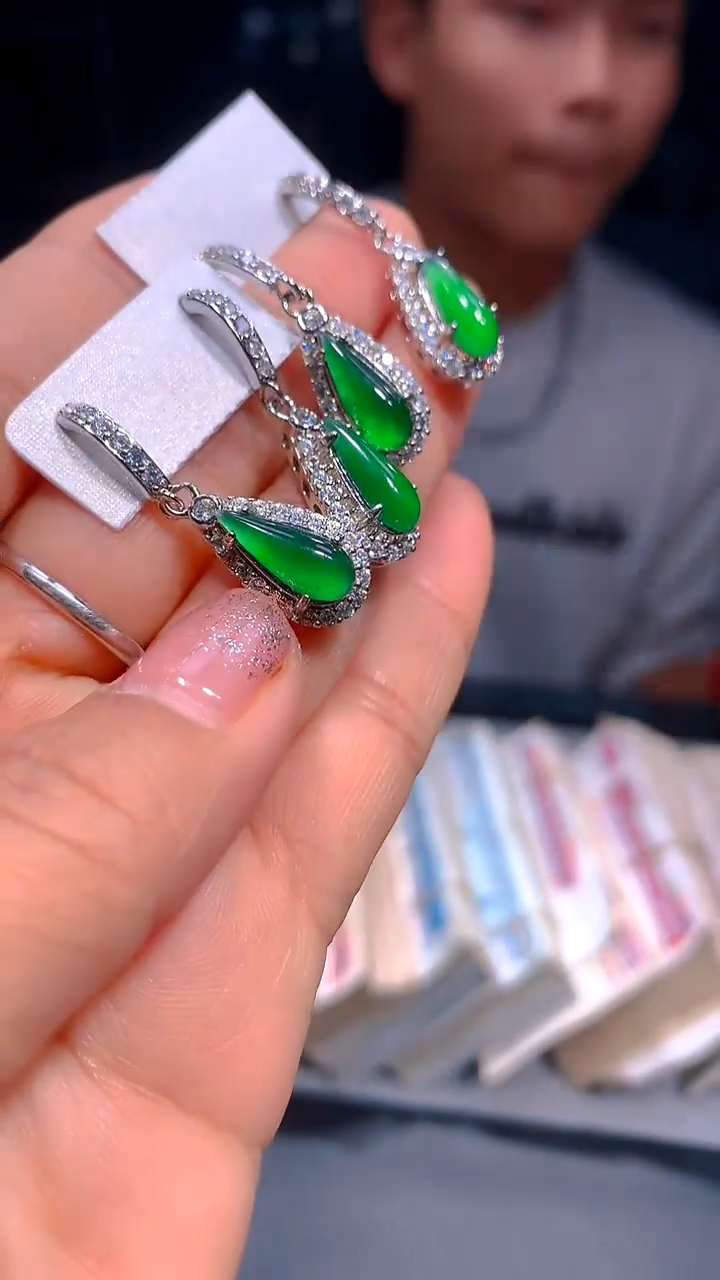 定制翡翠未镶嵌121-多样性发货（发其一）