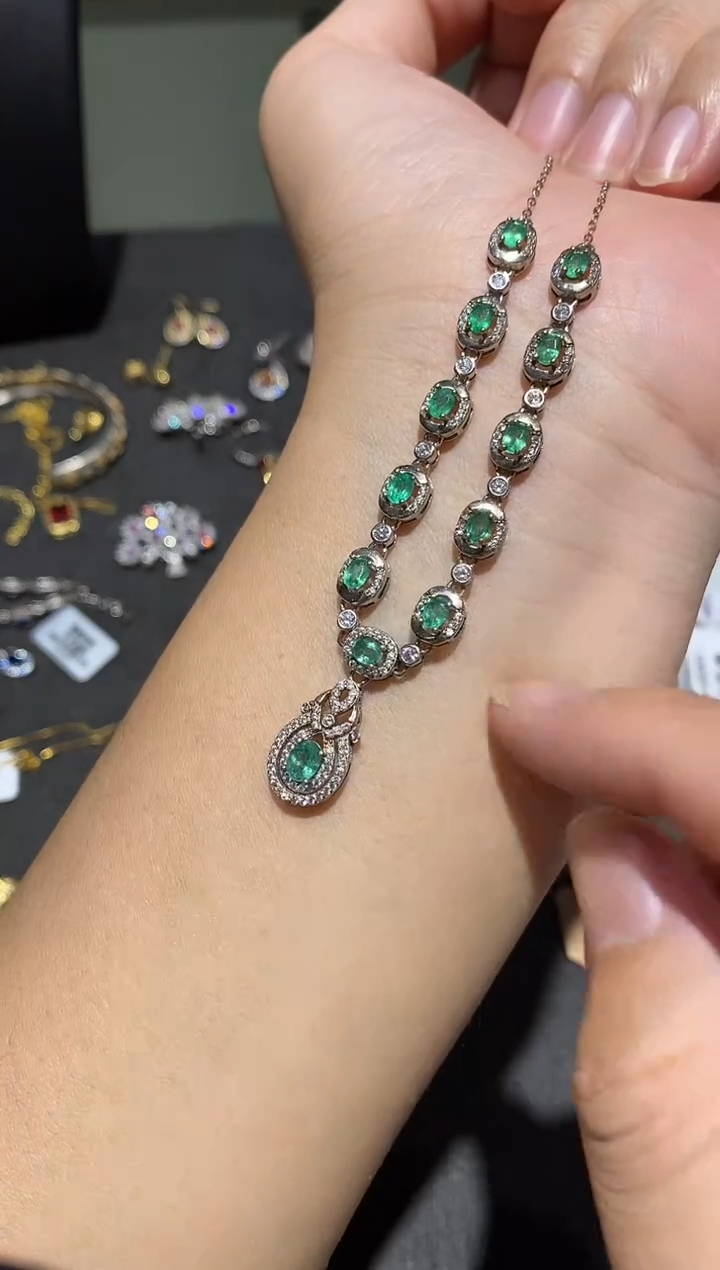颈饰银S925镶嵌祖母绿项链