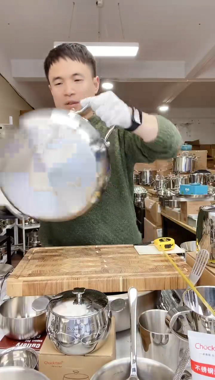 【闪购商品】A10 微瑕26cm钻石苹果汤锅